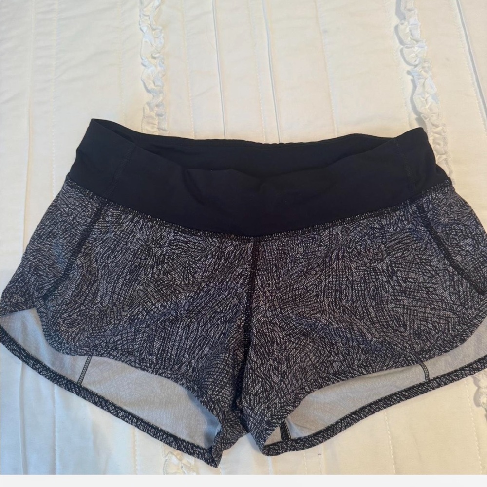 Lululemon speed ups size 4